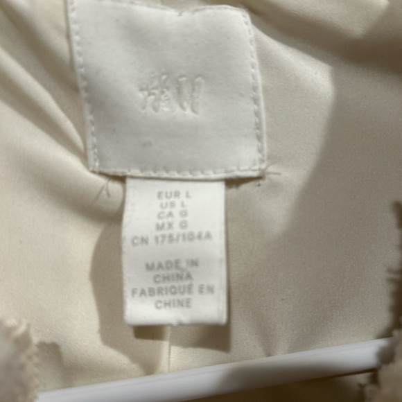 H&M Cream Jacket - Picture 2 of 3